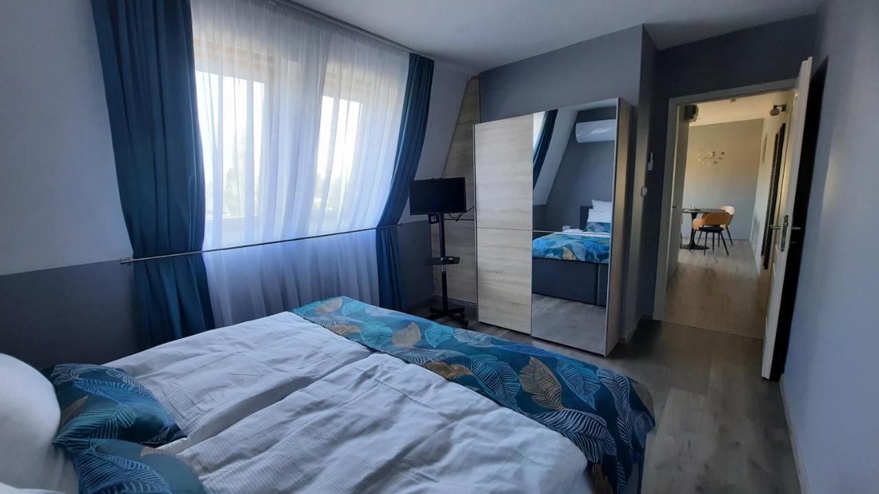 Balaton Legendaja Apartman Шіофок Екстер'єр фото
